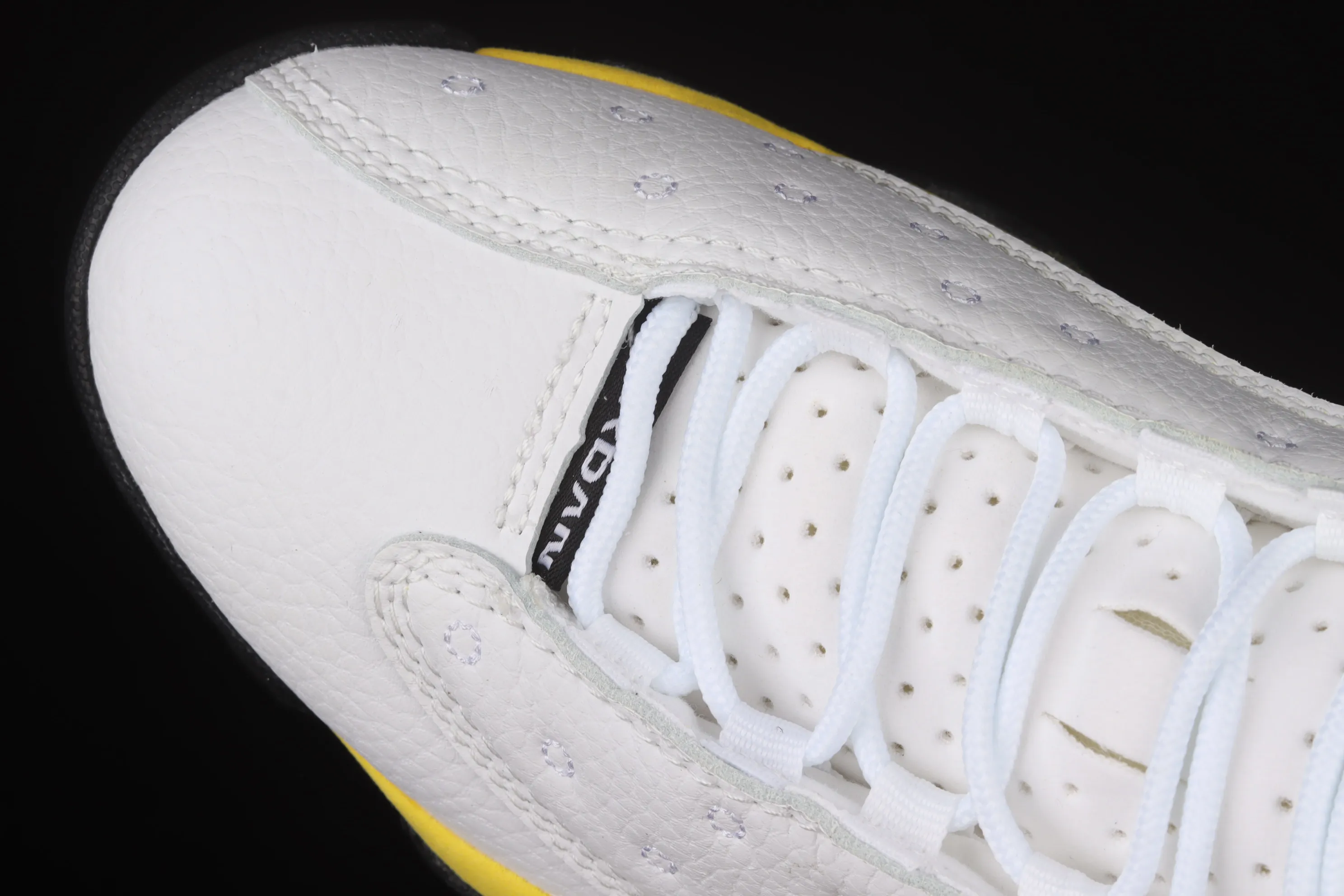All categories Air Jordan Jordan series basketball shoes Air Jordan 13 G version Air Jordan AJ13 Retro AJ13 Joe 13 racing white and yellow 414571-167